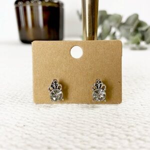 NEW Dainty Crown Rhinestone stud Earrings Antique Silver color Boutique